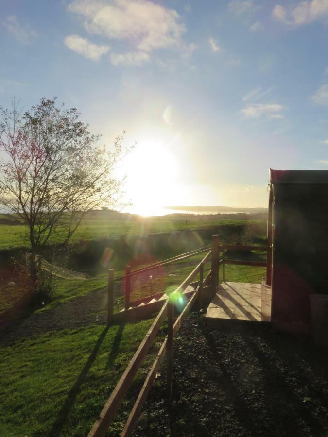 Shannon Estuary Glamping Effernan エクステリア 写真